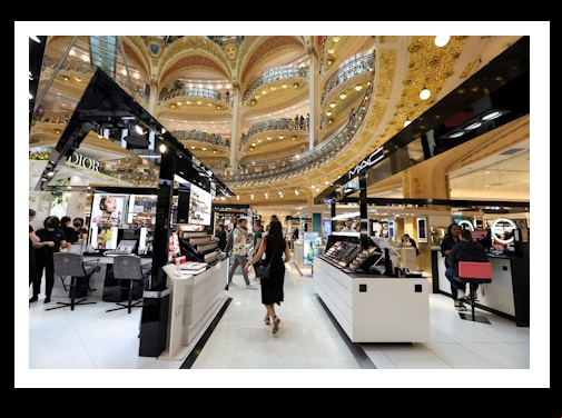 Parceria com as redes sas Printemps, Galerias Lafayette, Casino e Carrefour para promoção dos produtos brasileiros